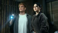 Tim and Olivia in Brick | Image via Netflix